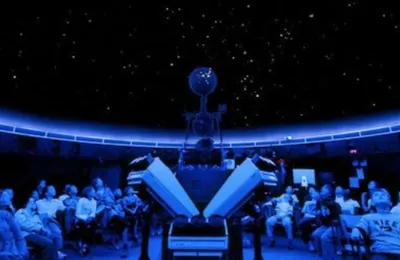 madison-metropolitan-school-district-planetarium-interior