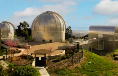 OAKLAND chabot science center close up