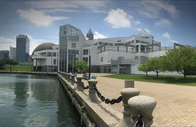cleveland-clinic-dome-theater-exterior